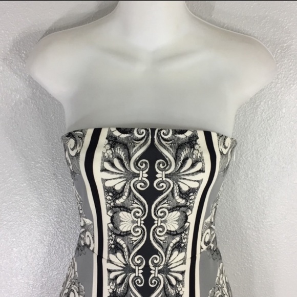 Express damas scroll print tube strapless dress - Picture 3 of 8